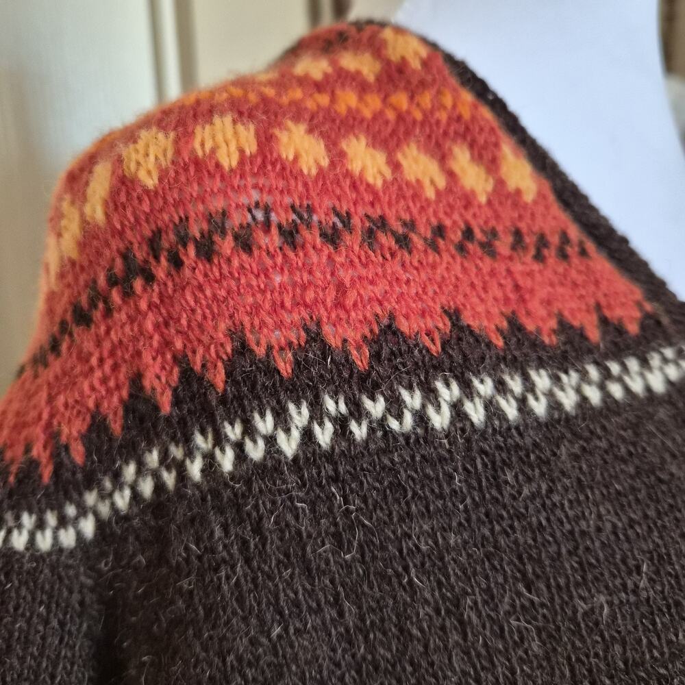Hand Knit Wool Nordic Fair Isle Style Cardigan - Picture 5 of 8